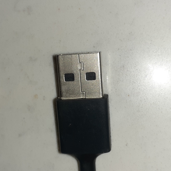 Fitbit inspired Hr charger - Picture 4 of 5